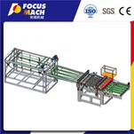 Mașină de compoziție pentru furnir de față